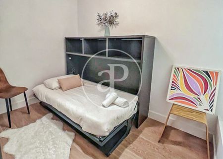 Flat for rent in Palacio (Madrid) - Photo 2