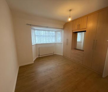 3 bedroom semi-detached house to rent - Photo 4