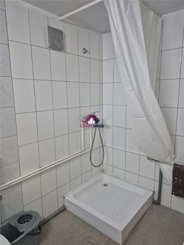 Loc #238;n camer#259; — 160 EUR/lun#259; | Tot inclus |... - Photo 5