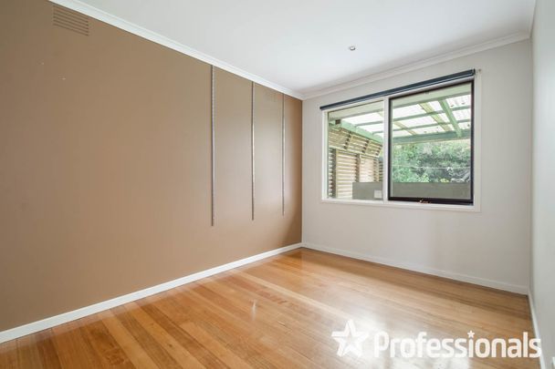 8 Sabre Court, Ferntree Gully VIC 3156 - Photo 1