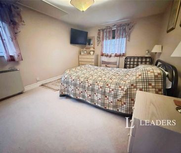 1 bedroom apartment to rent Leckhampton Farm House, Leckhampton Far... - Photo 2