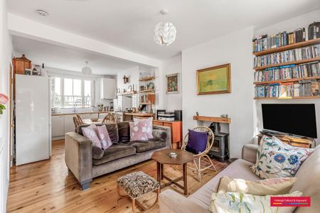 3 bedroom terraced house to rent - Photo 2