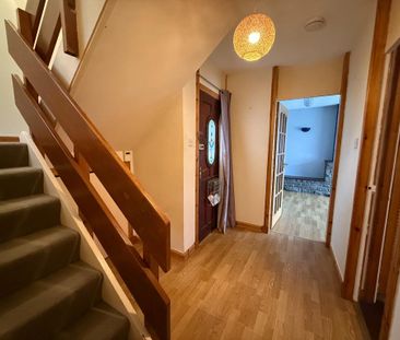 2 bedroom terraced house to rent - Photo 3