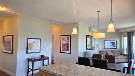 Copper Sky FURNISHED 2 bd, 2 bath condo - Photo 5