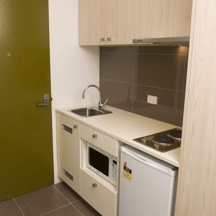 North Melbourne | Student Living on Cobden | Studio Apartment – Single Bed Accessible - Photo 1