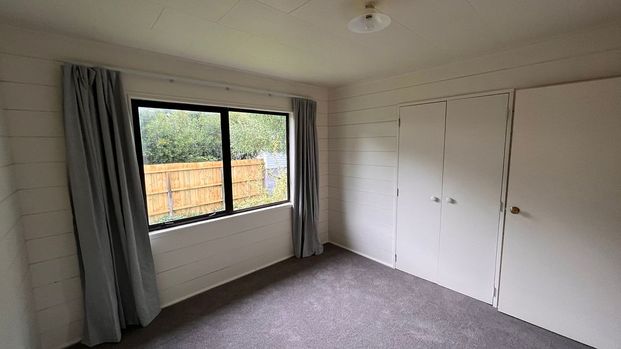 Family oriented, quiet back section - Photo 1