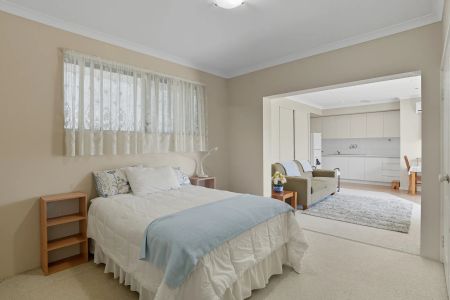 Coastal Elegance meets family comfort - Photo 3