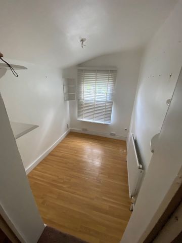 4 Bed End Terrace, Zion Road, CR7 - Photo 3