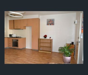 Modern and comfort living - Photo 6