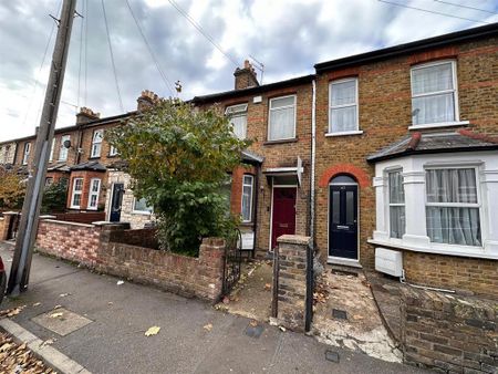 House share to rent - Photo 2