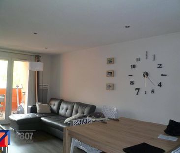 Location appartement récent 3 pièces 66.25 m² à Scionzier (74950) - Photo 2