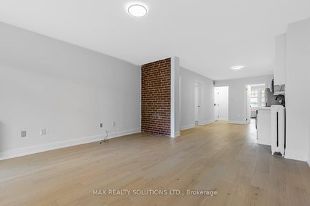 For Lease - 38 St Germain Avenue Unit# Main floor, Toronto, Ontario - Photo 2