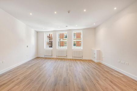 4 bedroom flat to rent - Photo 4