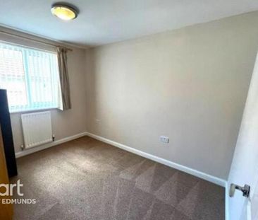 4 bedroom terraced house to rent - Photo 5