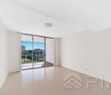 Spacious 2 bedroom unit for rent - Photo 3