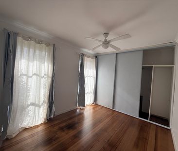 Comfort, Space & Practical Living in a Quiet Corio Pocket - Photo 2