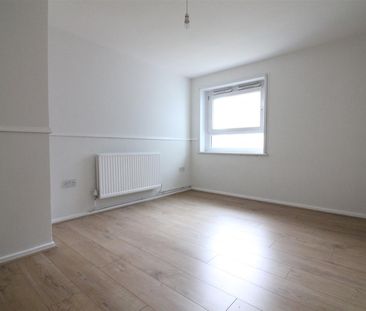 Green Lane, Hounslow - Photo 4