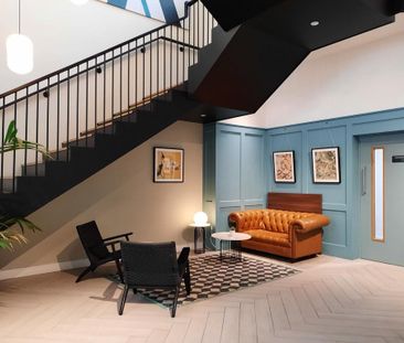 3 bedroom flat to rent - Photo 2