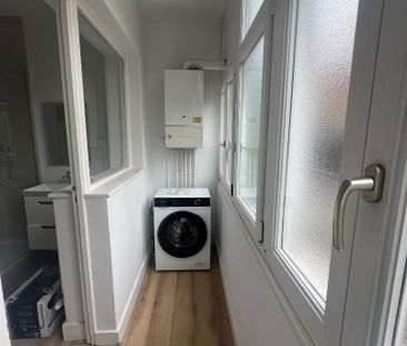 Location Appartement 1 pièce 27m² LILLE 59000 - Photo 5