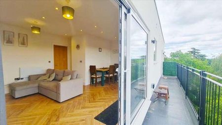 Ashleigh Court, Solomon's Hill, Rickmansworth, WD3 - Photo 2