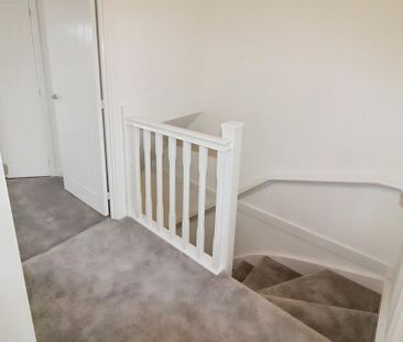 3 bedroom end of terrace house to rent - Photo 5