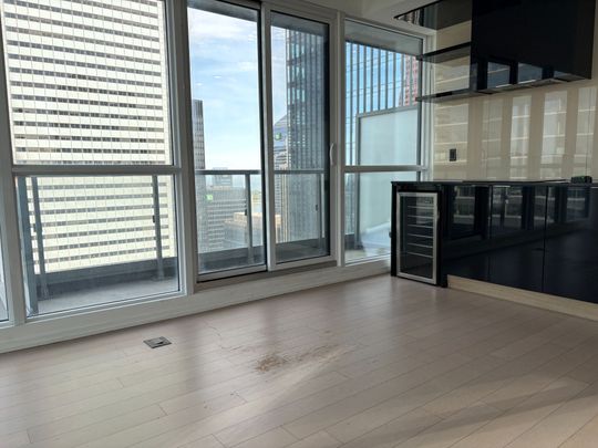 For Lease - 70 Temperance Street Unit# 4606, Toronto, Ontario - Photo 1