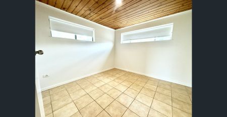 MAGNIFICENT OCEAN VIEWS FROM YOUR BALCONY - Photo 2