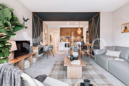 Barcelona Capital, Catalonia 08011 - Photo 2