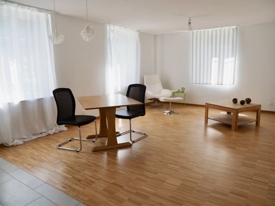 3.5 Zimmer, 90 m², EG - Photo 1