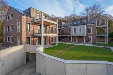 Traumhafte Neubauwohnung im Souterrain mit großem eigenen Garten - Photo 2