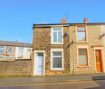 2 bedroom House To Let - Photo 4