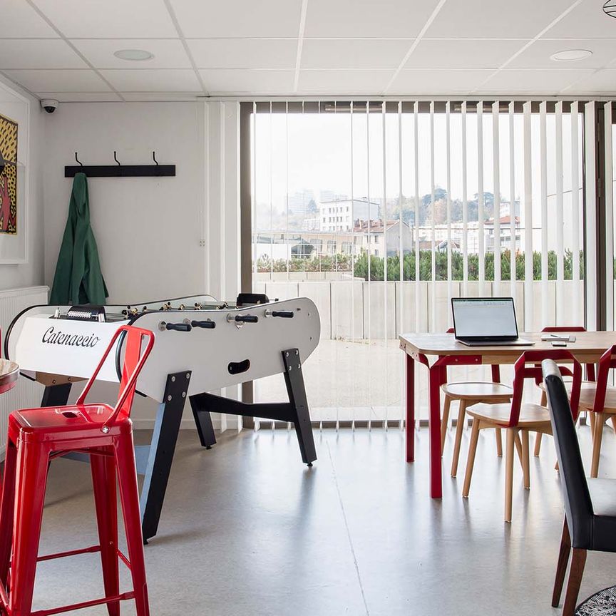 Studio de 18 à 19 m² - Photo 1