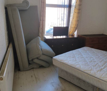 2 bedroom house share to rent - Photo 4