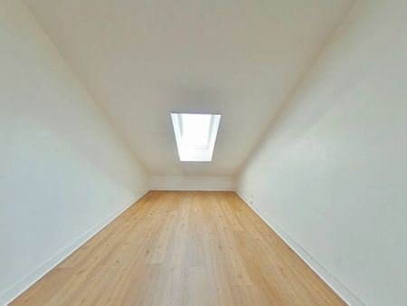 Location Appartement 3 pièces 70m² NEVERS 58000 - Photo 4