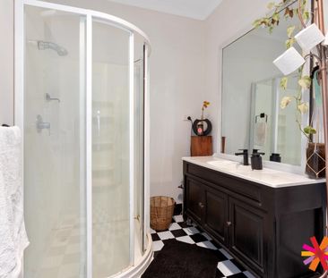 STUNNING 4 x 2 HOME IN MANNING - Photo 4