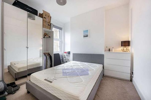 Handforth Road, London, Uk, SW9 - Photo 1