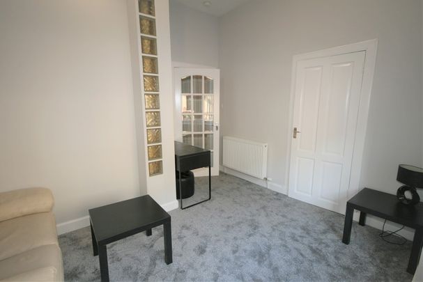 Stock St, Bright 1 Bed Furnished Apartment – Available 23/02/2026 - Photo 1