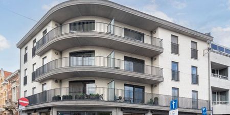 Appartement te huur in Edegem voor € 1.200 met 2 slaapkamers - Foto 4