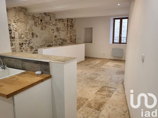 Maison de village 4 pièces de 114 m² à Aramon (30390) - Photo 1