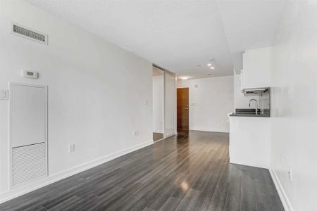 For Lease - 21 Iceboat Terrace Unit# 1903, Toronto, Ontario - Photo 2