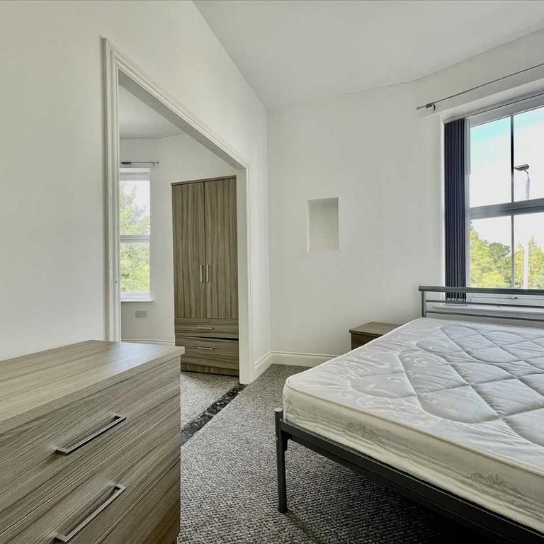 6 bedroom house share to rent - Photo 1