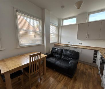 1 bedroom apartment to rent - Photo 2