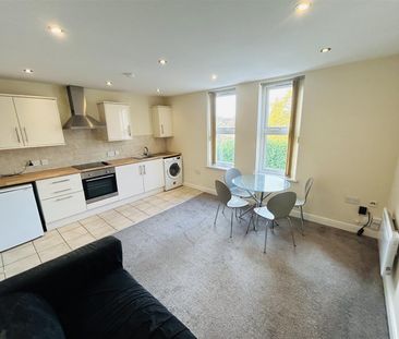 1 bedroom apartment to rent - Photo 2