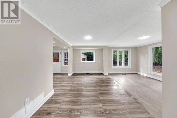 7300 REESOR ROAD - Photo 1