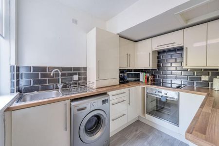 1 bedroom flat to rent - Photo 5