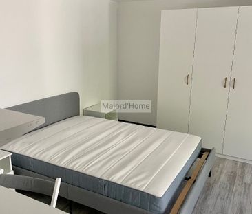 Location Appartement 1 pièce 37m² NIMES 30000 - Photo 4