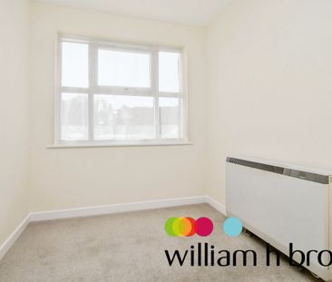 Hanbury Gardens, Colchester - Photo 4