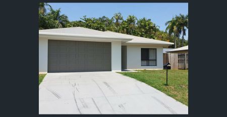 CLOSE TO EVERYTHING!!! - Photo 4