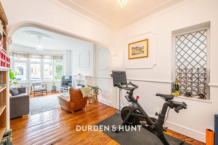 St. Margarets Road, Aldersbrook - Photo 3