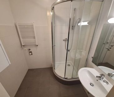 Echt passend zu Halloween - BALKONWOHNUNG - 2 ZIMMER - NÄHE U6 MEID... - Photo 5